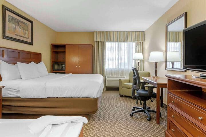 Room 12 of 42