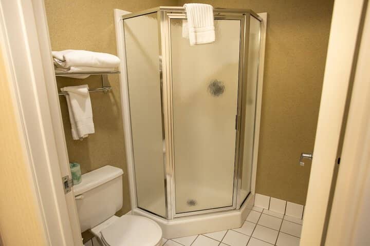 Room 30 of 42